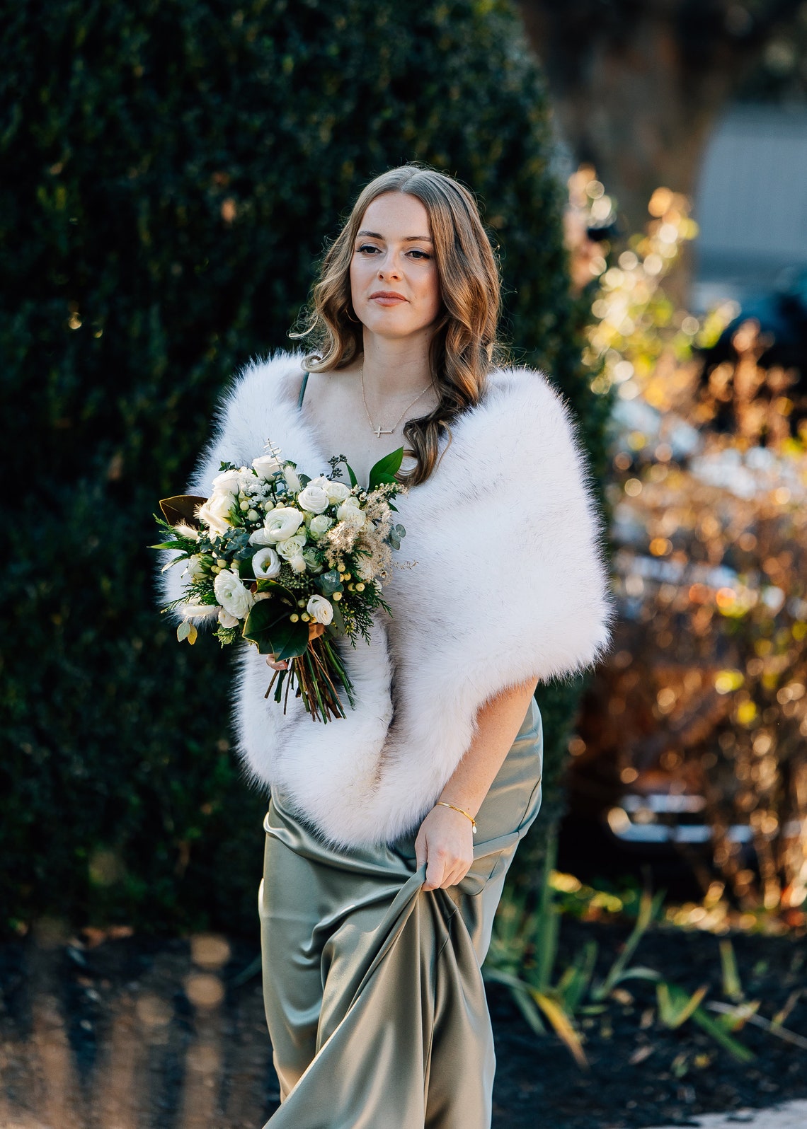 Stole Wedding Shawl - Свадебная накидка из искусственного меха цвета