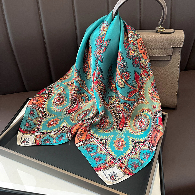100% настоящий шелк, квадратны – обзор и цена Ascot Neck Scarf